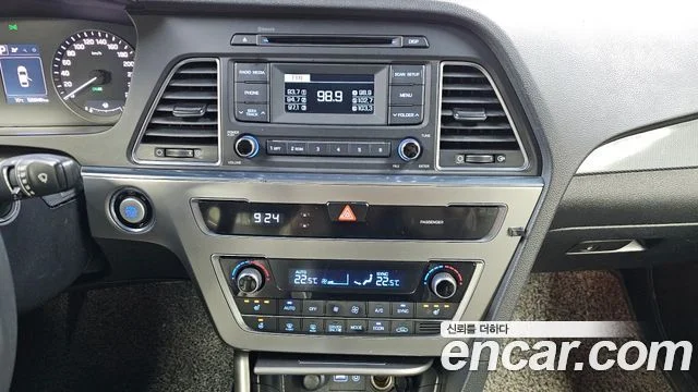 2016 Hyundai LF 쏘나타 하이브리드