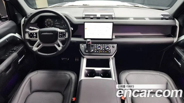 2025 Land Rover Defender (L663)