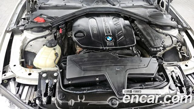 2012 BMW 3 Series (F30)