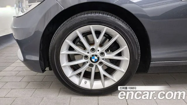 2015 BMW 1 Series (F20)