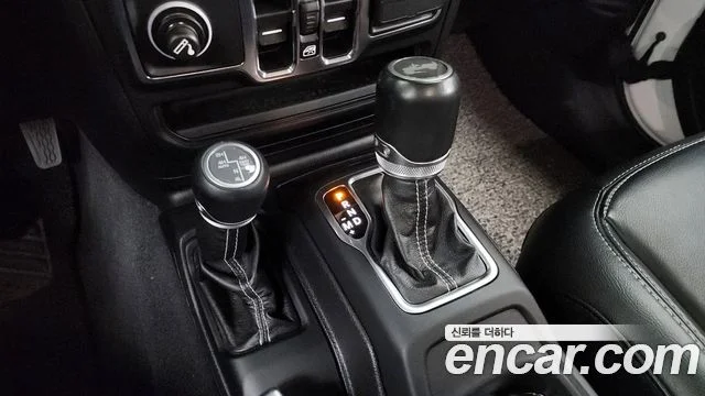 2021 Jeep 랭글러 (JL)