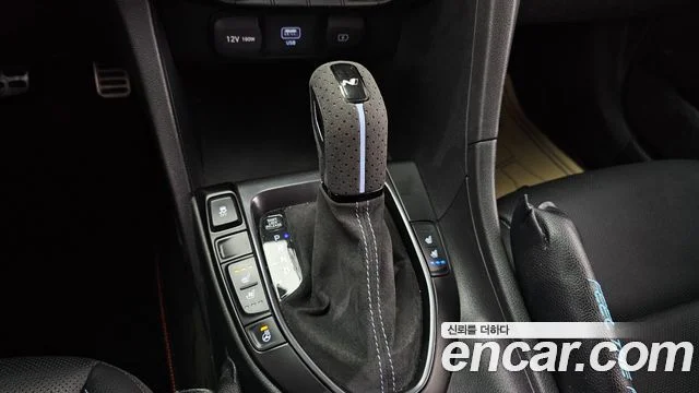 2020 Hyundai Veloster (JS)