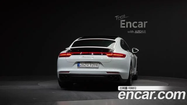 2018 Porsche 파나메라 (971)