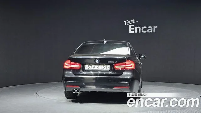 2018 BMW 3 Series (F30)