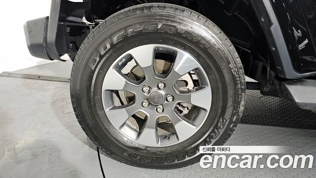 2022 Jeep 랭글러 (JL)