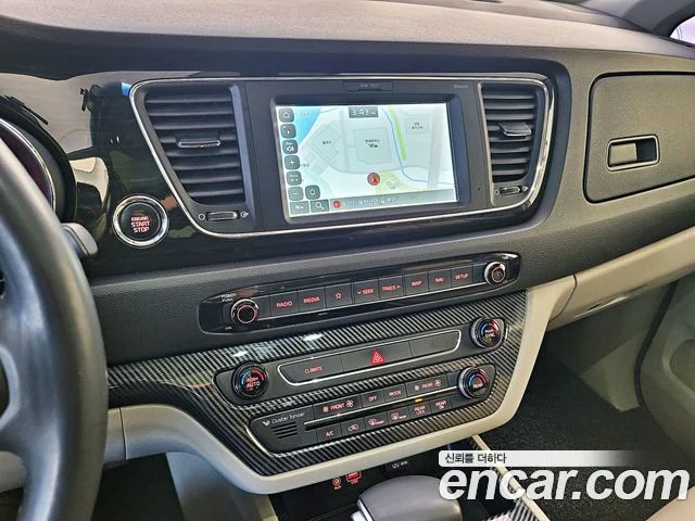 2018 Kia Carnival (New)