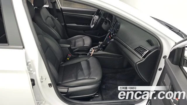 2017 Hyundai 아반떼 AD