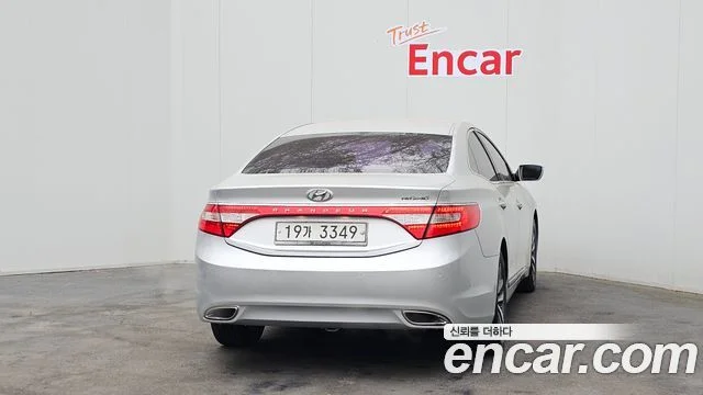 2011 Hyundai Grandeur (HG)