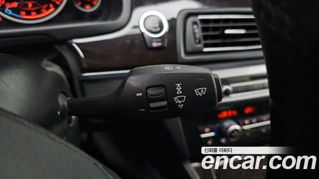 2013 BMW 5 Series (F10)