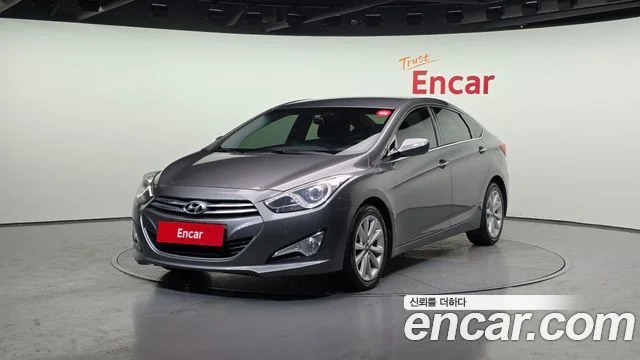 2012 Hyundai i40 살룬