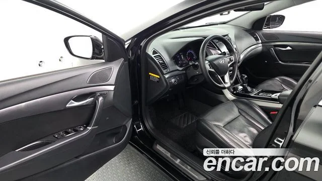 2013 Hyundai i40 살룬