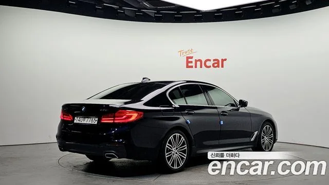 2020 BMW 5 Series (G30)