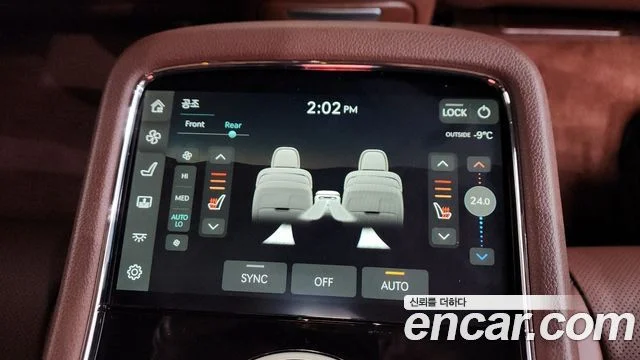 2022 Genesis G90 (RS4)