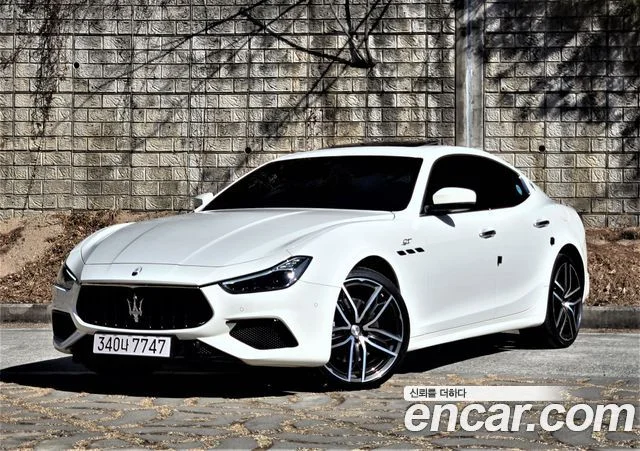 2021 Maserati 기블리