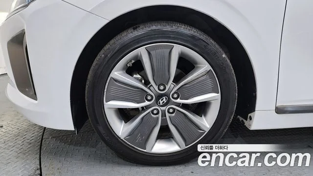 2016 Hyundai 아이오닉 하이브리드