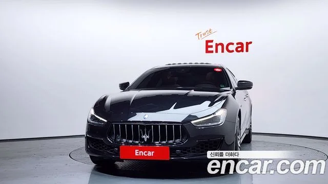 2019 Maserati 기블리