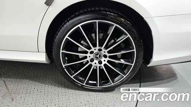 2023 Mercedes-Benz E-클래스 W213