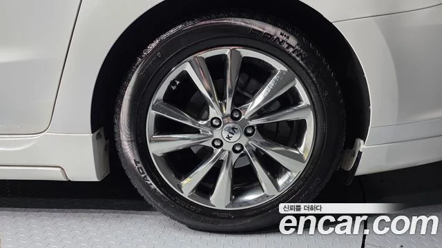 2020 Kia Carnival (New)