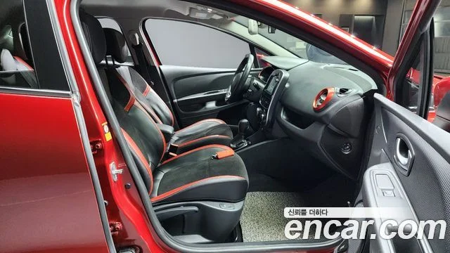 2018 Renault Korea Clio