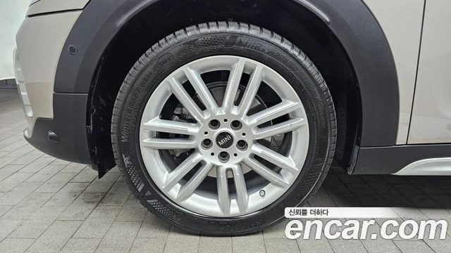 2022 MINI 쿠퍼 컨트리맨