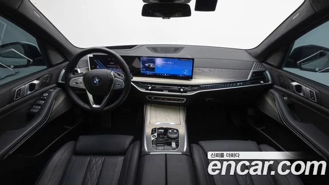 2025 BMW X7 (G07)