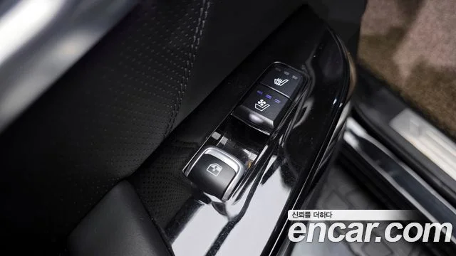 2019 Kia Mohave The Master