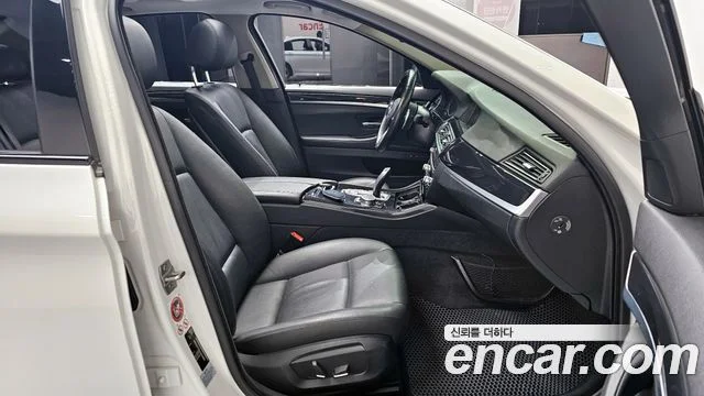 2016 BMW 5 Series (F10)