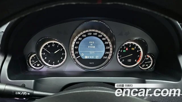 2011 Mercedes-Benz E-class W212