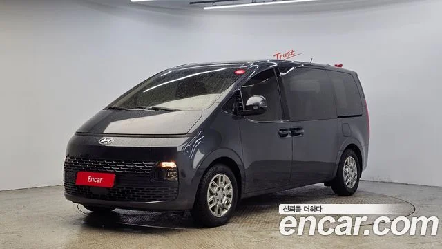 2023 Hyundai Staria