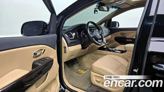 2019 Kia Carnival (New)