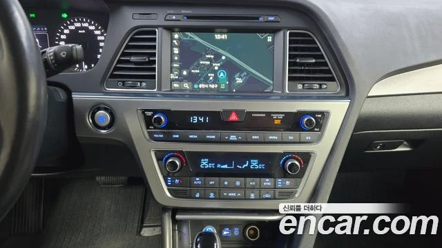 2016 Hyundai Sonata (LF)