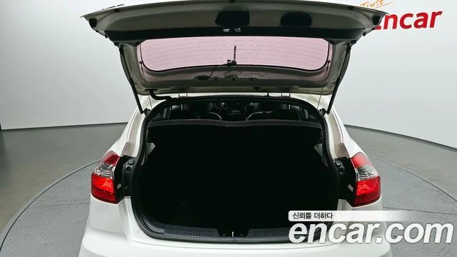 2016 Kia 더 뉴 프라이드