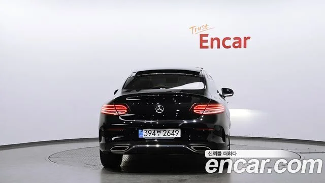 2022 Mercedes-Benz C-클래스 W205