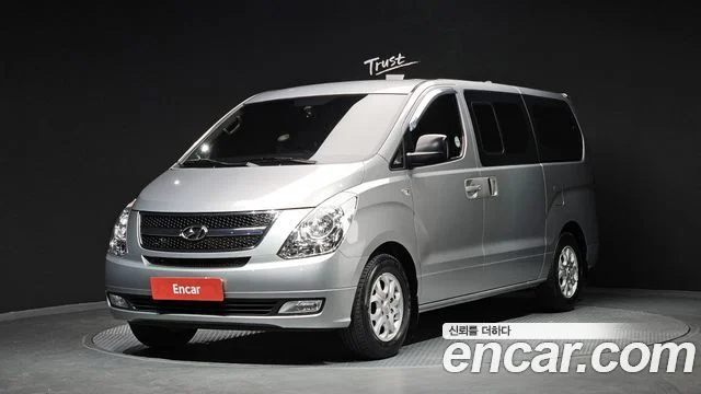 2015 Hyundai Grand Starex
