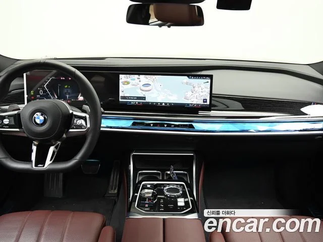 2025 BMW 7 Series (G70)