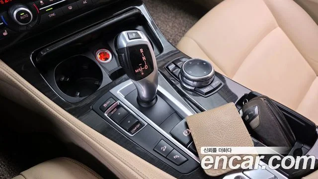 2014 BMW 5 Series (F10)