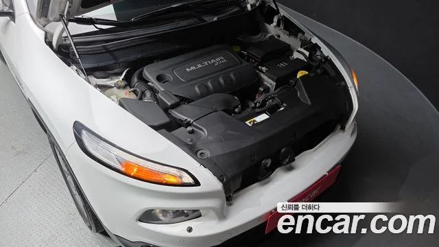 2018 Jeep 체로키(KL)