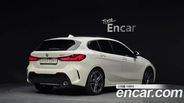 2022 BMW 1 Series (F40)