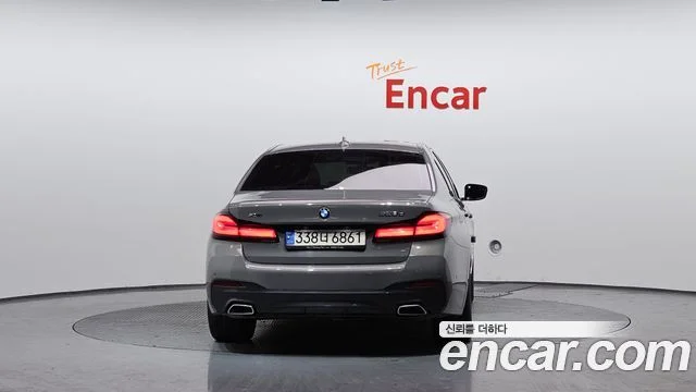 2021 BMW 5 Series (G30)