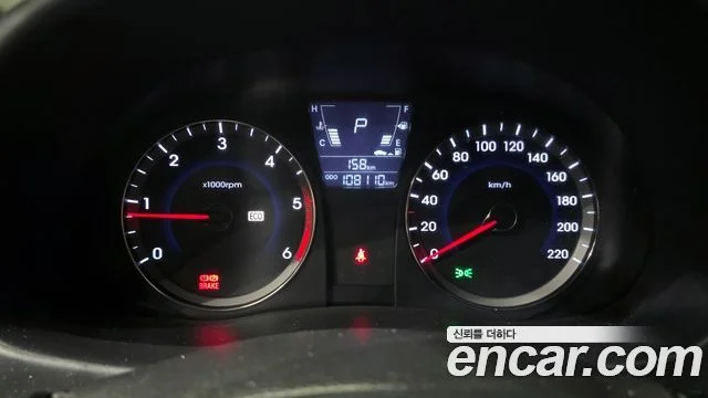 2012 Hyundai 엑센트(신형)