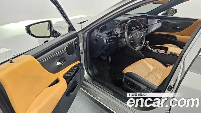 2025 Lexus ES300h 7세대