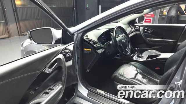 2014 Hyundai Grandeur (HG)