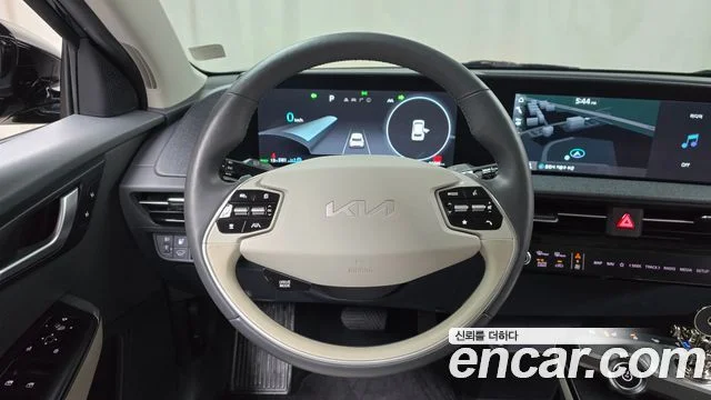 2023 Kia EV6