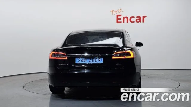 2019 Tesla Model S