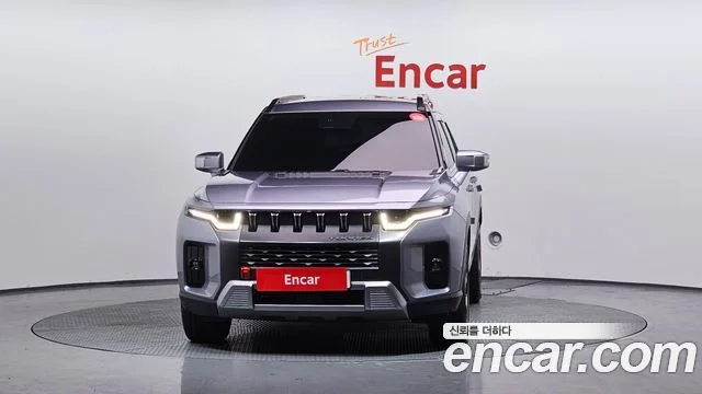 2022 KG Mobility Torres