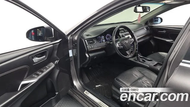 2016 도요타 뉴 캠리