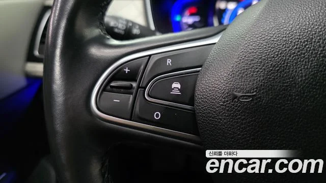 2019 Renault Korea SM6