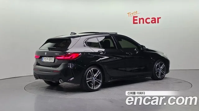 2021 BMW 1 Series (F40)