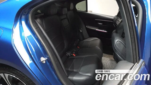 2023 Mercedes-Benz C-클래스 W206