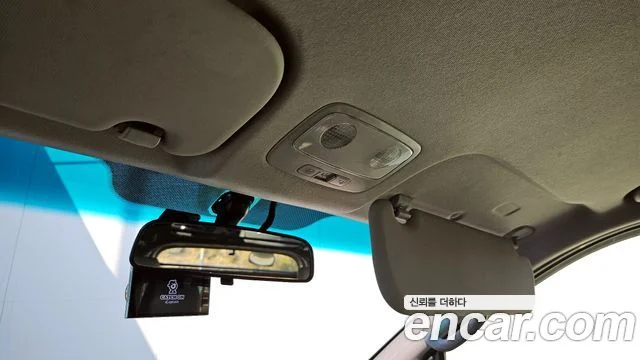 2017 Hyundai Grand Starex